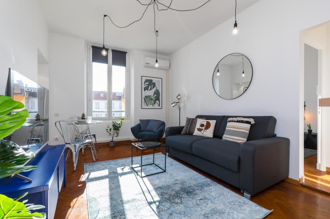 Apartment 7 Medecin - Place Massena - 2p - Lumineux - Climatise *